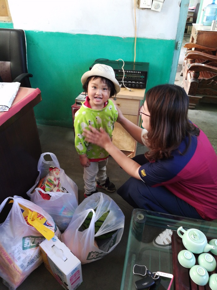 �{���b��T�������С������������W����Ʒ��3��