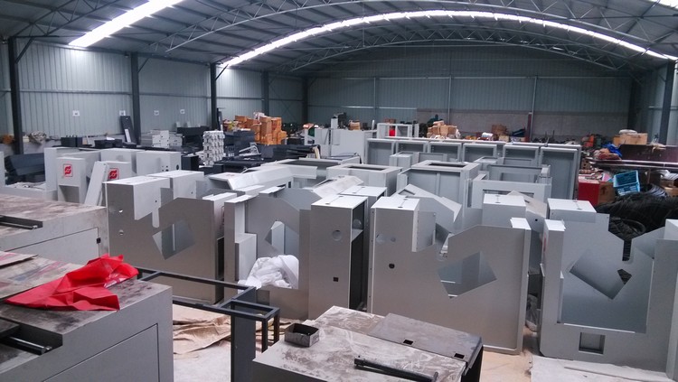 圖10 藍牙裝備公司的外防護倉庫一角